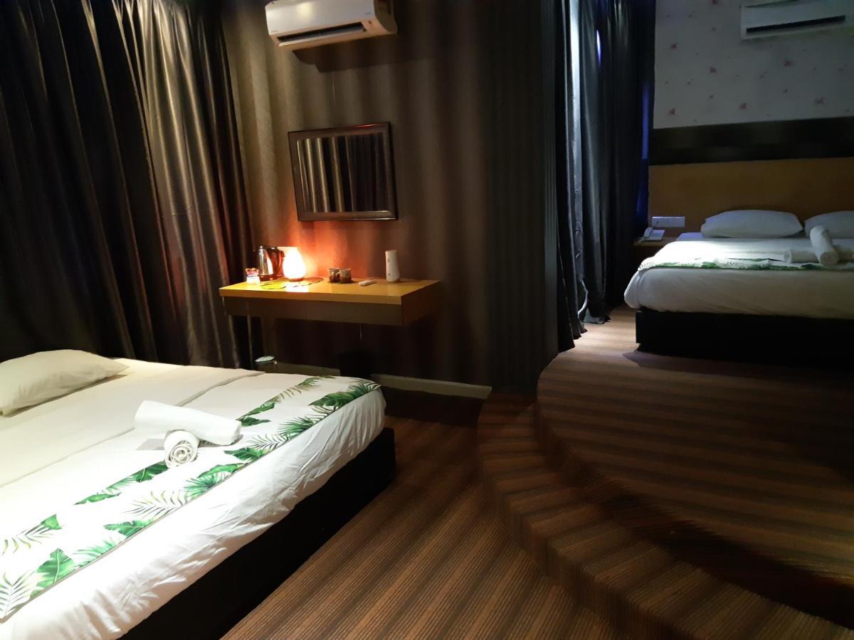 Grandeur Hotel And Spa Malacca Extérieur photo