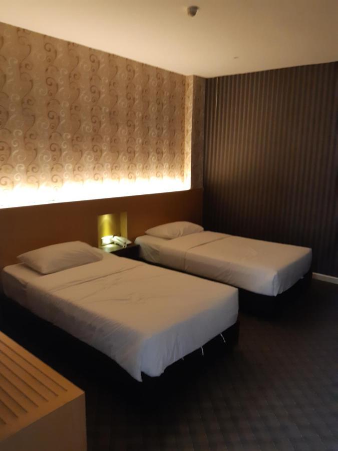 Grandeur Hotel And Spa Malacca Extérieur photo