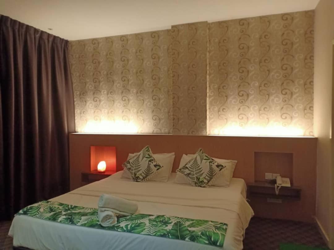 Grandeur Hotel And Spa Malacca Extérieur photo