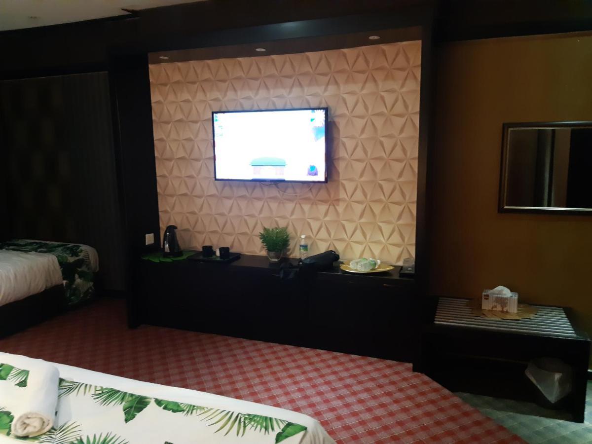 Grandeur Hotel And Spa Malacca Extérieur photo