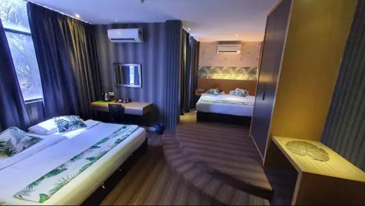 Grandeur Hotel And Spa Malacca Extérieur photo