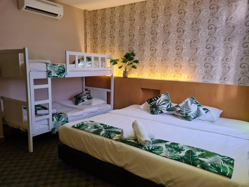 Grandeur Hotel And Spa Malacca Extérieur photo